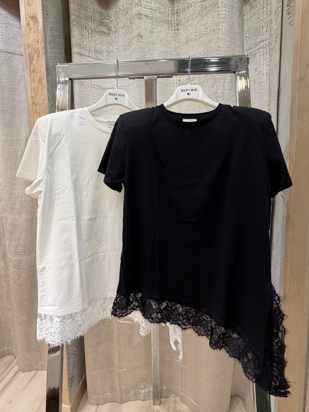 Maglia pizzo lunga