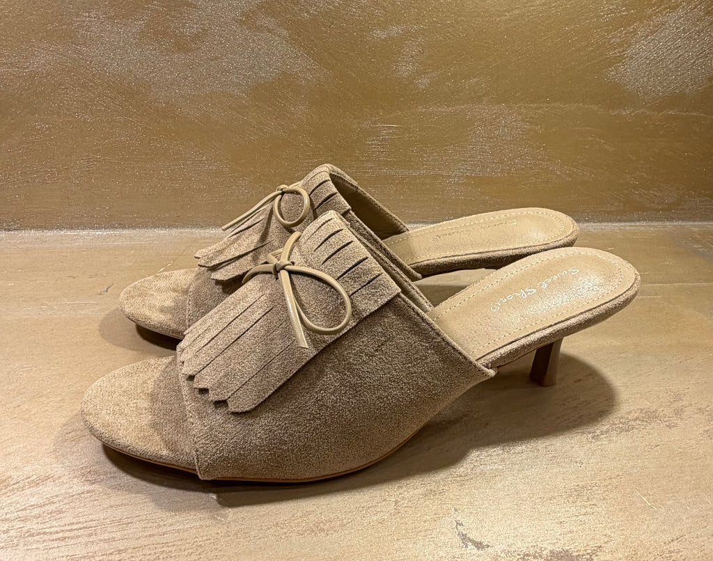 Sandali Mule Beige con Fiocco