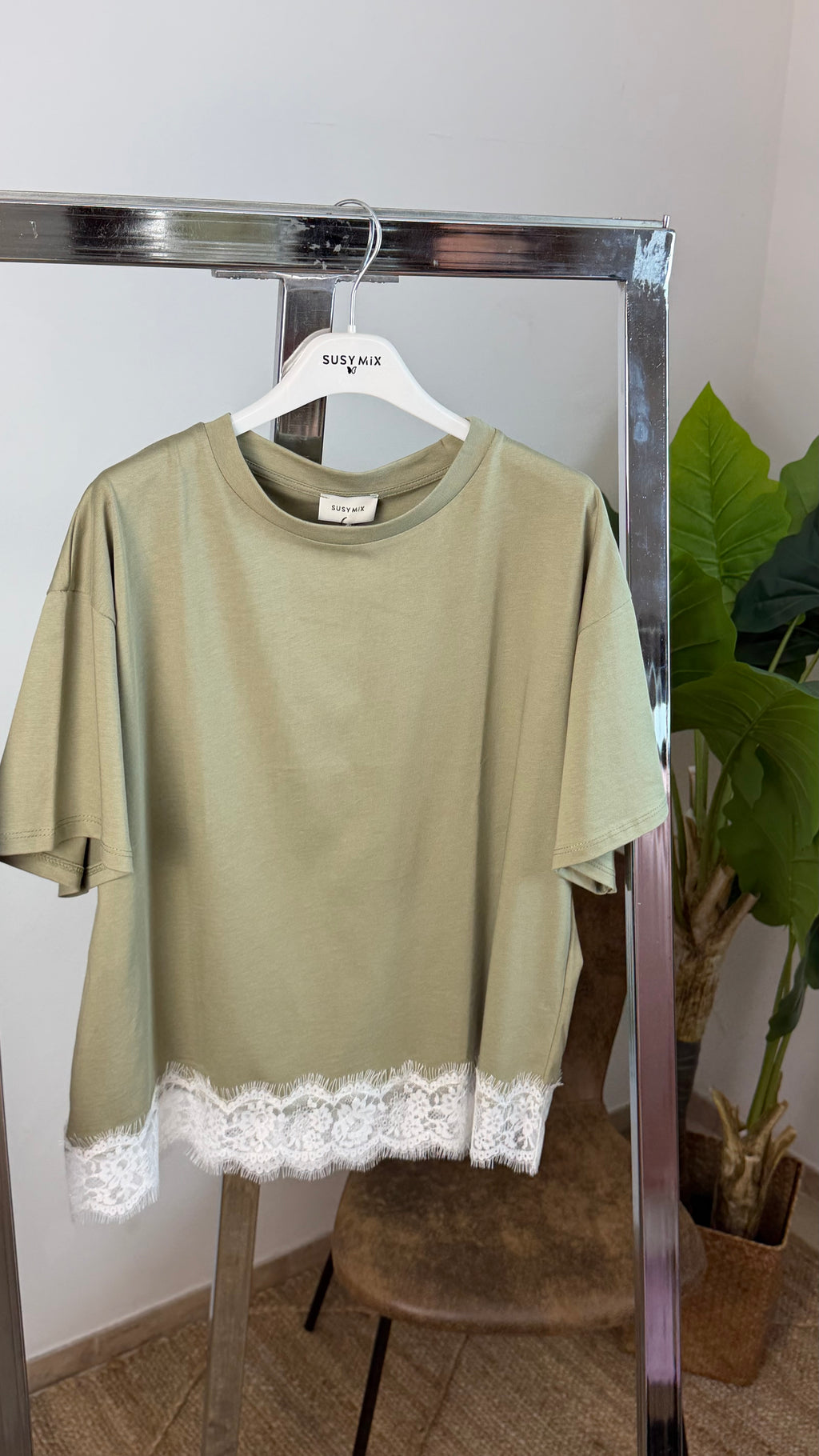 T-shirt pizzo
