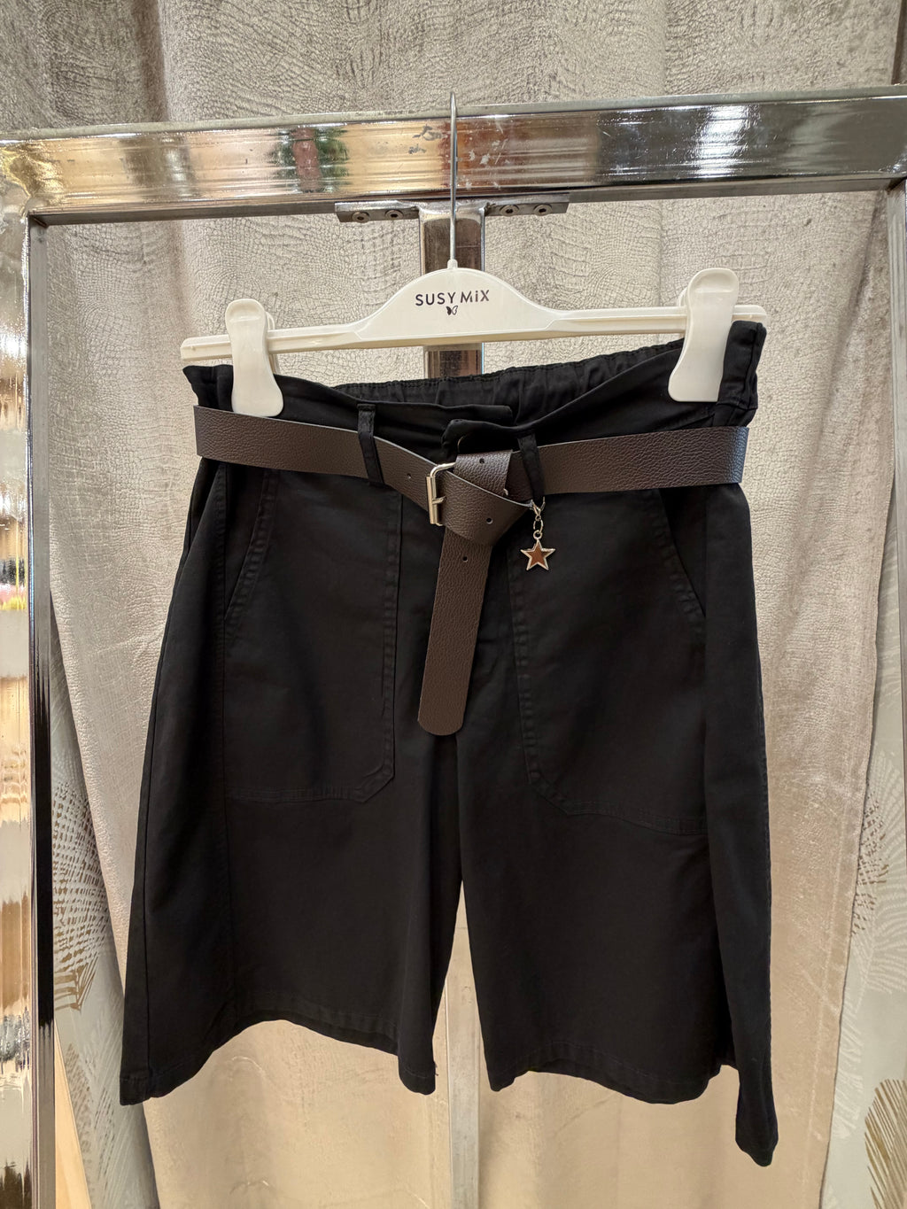 Short stellina