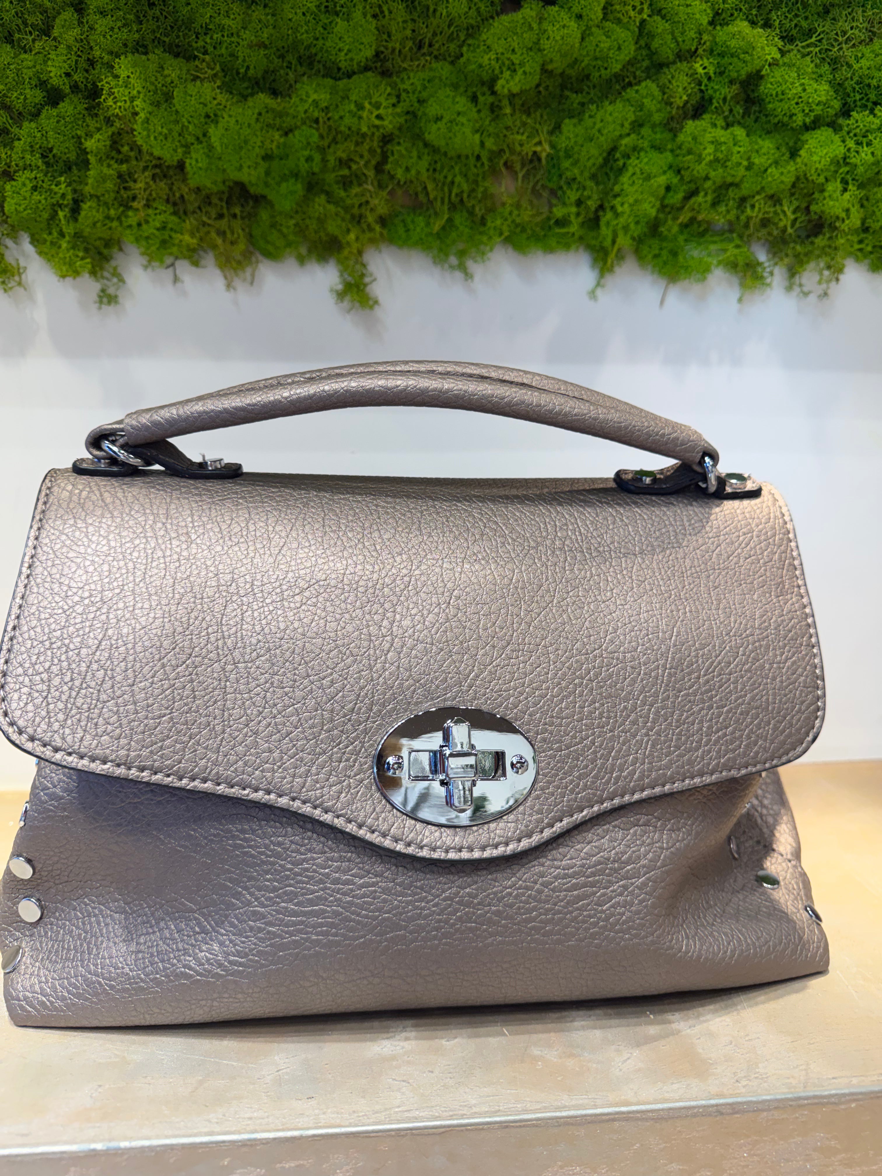 Borsa Caty